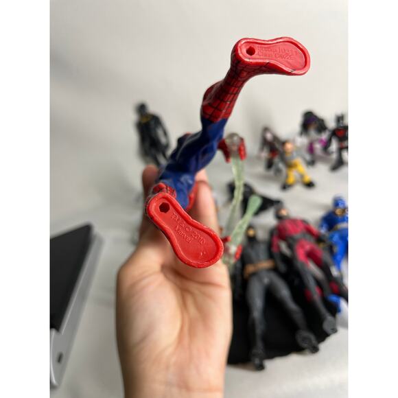 Mixed Action Figure Lot of 15- DC Comics, Marvel, Imaginext, Star Wars + - Picture 13 of 13